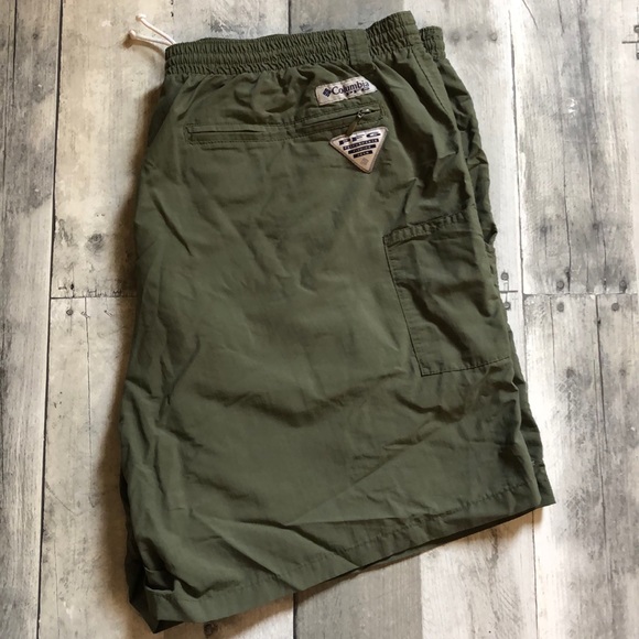 Columbia PFG Omni Shade Shorts - Picture 4 of 5